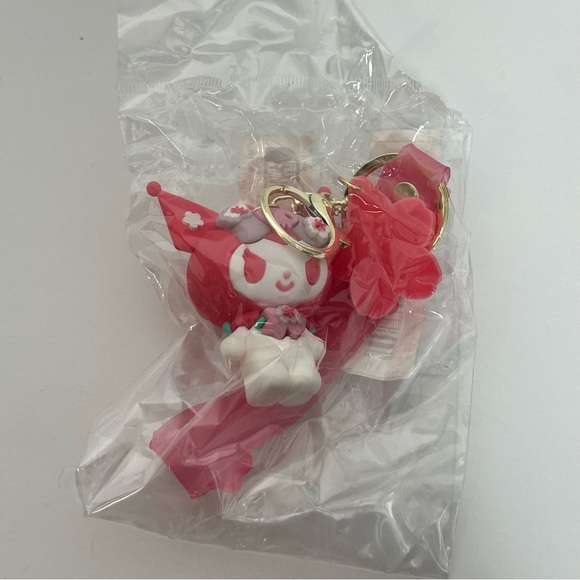 Kuromi 3D Rubber Keychain NWT - Picture 11 of 13